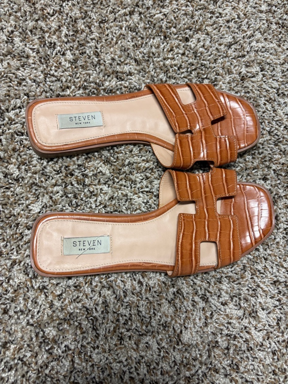 Steven New York Women’s Tan Croc-Embossed Slide Sandals